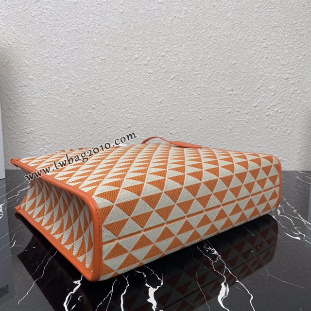 Prada專櫃新款刺繡織物包購物袋 1BA356 普拉達大號無長肩帶手提刺繡托特包 csp1151